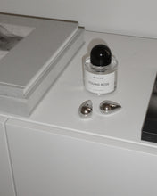 Laden Sie das Bild in den Galerie-Viewer, WATER DROP | Trendy Influencer Ohrringe in Wassertropfen Form in gold