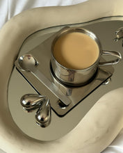 Laden Sie das Bild in den Galerie-Viewer, WATER DROP | Trendy Influencer Ohrringe in Wassertropfen Form in gold