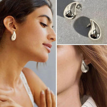 Laden Sie das Bild in den Galerie-Viewer, WATER DROP | Trendy Influencer Ohrringe in Wassertropfen Form in gold