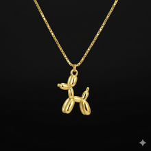 Laden Sie das Bild in den Galerie-Viewer, BUBBLES | Süße goldfarbene Halskette mit Ballon Hund Anhänger