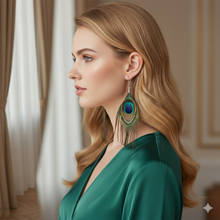 Laden Sie das Bild in den Galerie-Viewer, MAYSA | Tolle blau grüne Pfauen Feder Boho Statement Ohrringe Ohrhänger