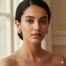 Laden Sie das Bild in den Galerie-Viewer, BRAYLEE | Trendy rosa graue Statement Retro 60s Acryl Resin Harz Ohrringe Ohrhänger Perlen beige rosa pink