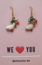 Laden Sie das Bild in den Galerie-Viewer, XMAS gold | Süße goldfarbene Ohrringe für Weihnachten mit verschiedenen Motiven