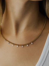 Laden Sie das Bild in den Galerie-Viewer, ICRUSH | FANCY SPARKLE Collier Halskette vergoldet mit süßen Kristallen