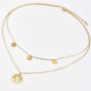 MARCO POLO | Schöne goldfarbene Halskette zweilagig mit kleinen Plättchen und Weltkugel