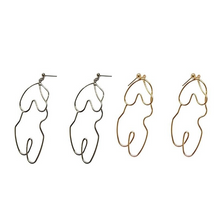 Laden Sie das Bild in den Galerie-Viewer, RUBENS | Kunstvolle Frauen Figur Ohrringe in gold
