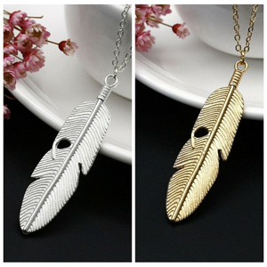 ARELY | Coole Western Boho Halskette Collier Feder Anhänger gold