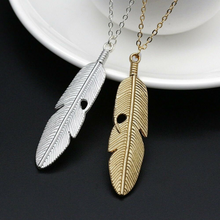 Load image into Gallery viewer, ARELY | Coole Western Boho Halskette Collier Feder Anhänger gold
