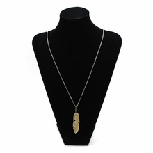 Load image into Gallery viewer, ARELY | Coole Western Boho Halskette Collier Feder Anhänger gold

