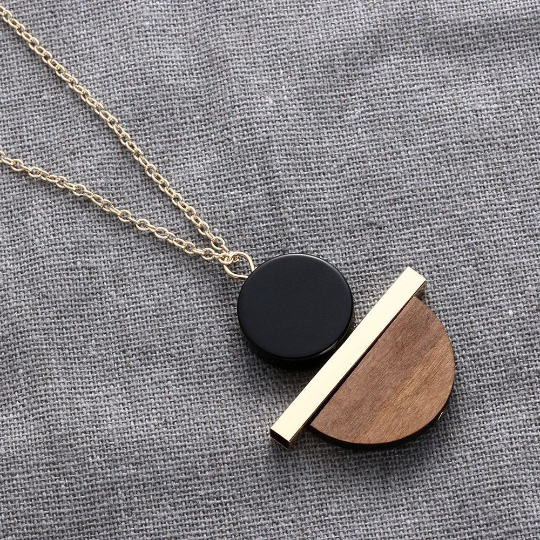 ANDI | Lange goldfarbene Boho Holz Halskette Collier geometrisch braun schwarz