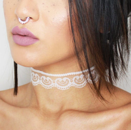 SAWEETIE | Süßer Gothic Lolita Choker aus weißer Spitze