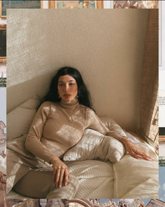 ABIGAIL | Klassische Resin Acryl Harz Ohrringe in beige braun marmoriertem Farbmuster