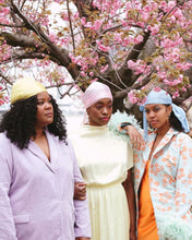 Laden Sie das Bild in den Galerie-Viewer, GIOIA | Elegante Statement Ohrringe mit crémeweißen Perlen
