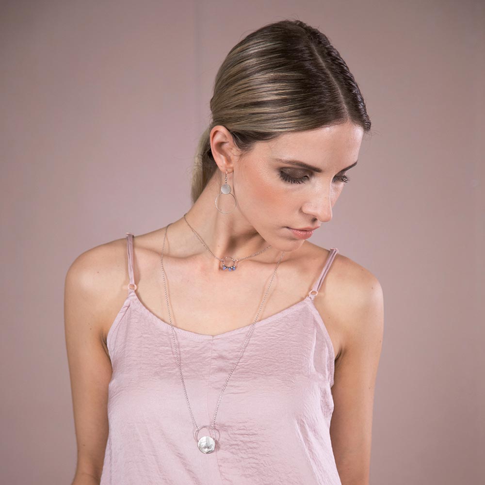 SERGIO ENGEL | PURA Kette 56 aus matt versilbertem Edelstahl mit filigranem Kreis runden Anhänger und Scheibe